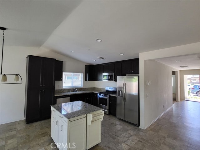 Building Photo - 29306 Linden Pl