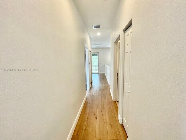 Building Photo - 1205 SW 147th Ave
