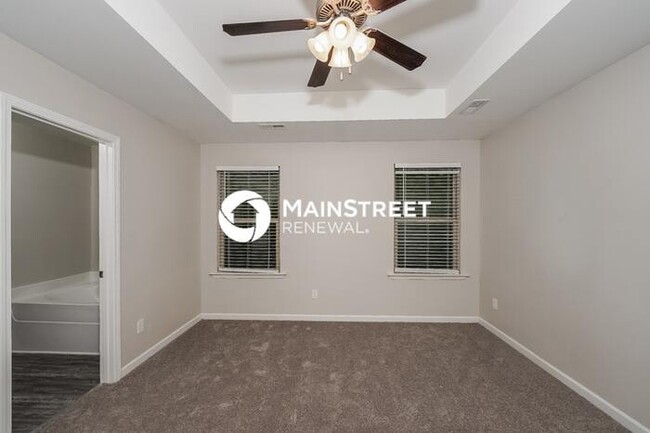 Building Photo - 560 Briar Ridge Cir