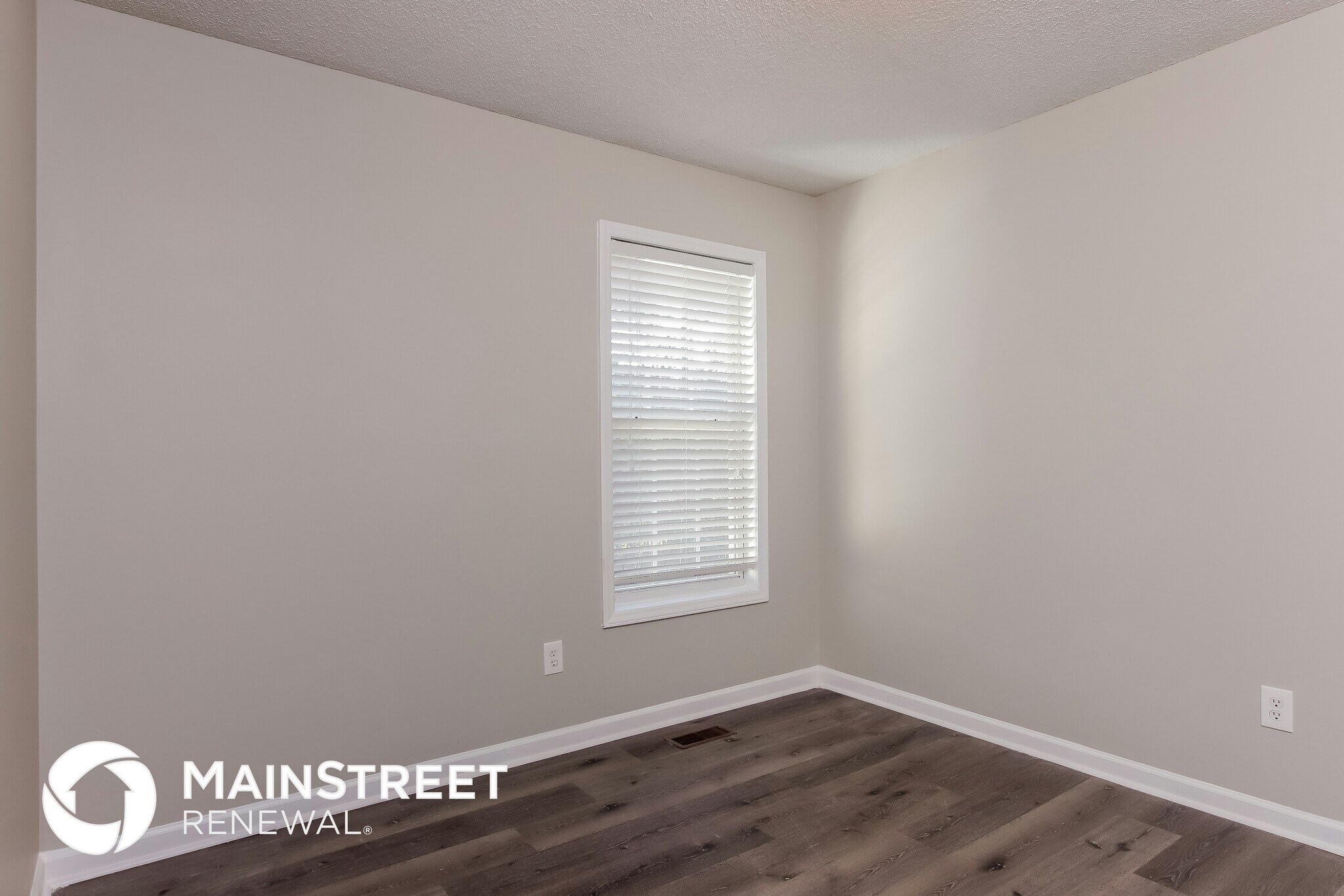 Building Photo - 1108 Woodbriar St