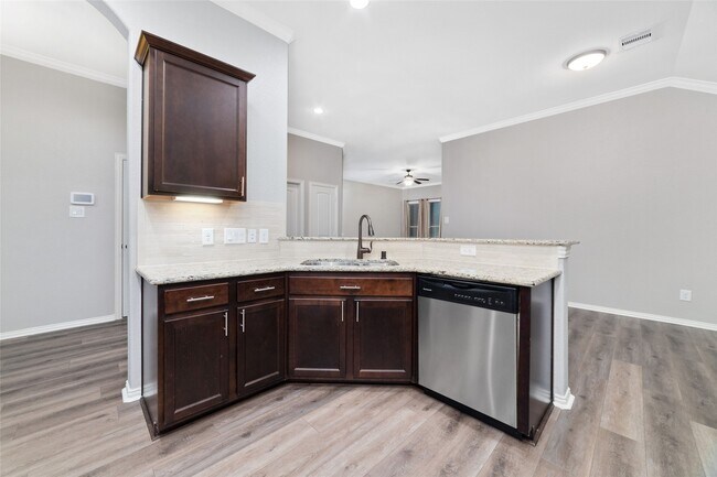 Building Photo - 9515 Knox Prairie Ct