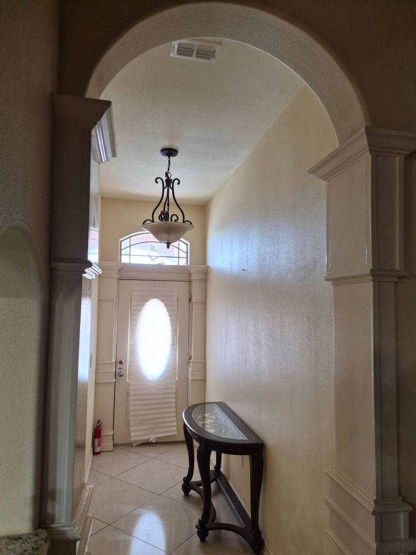 Building Photo - 135 Santa Maria Ln