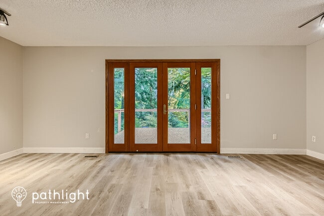 Building Photo - 5 Lapsley Drive, Dupont, WA, 98327