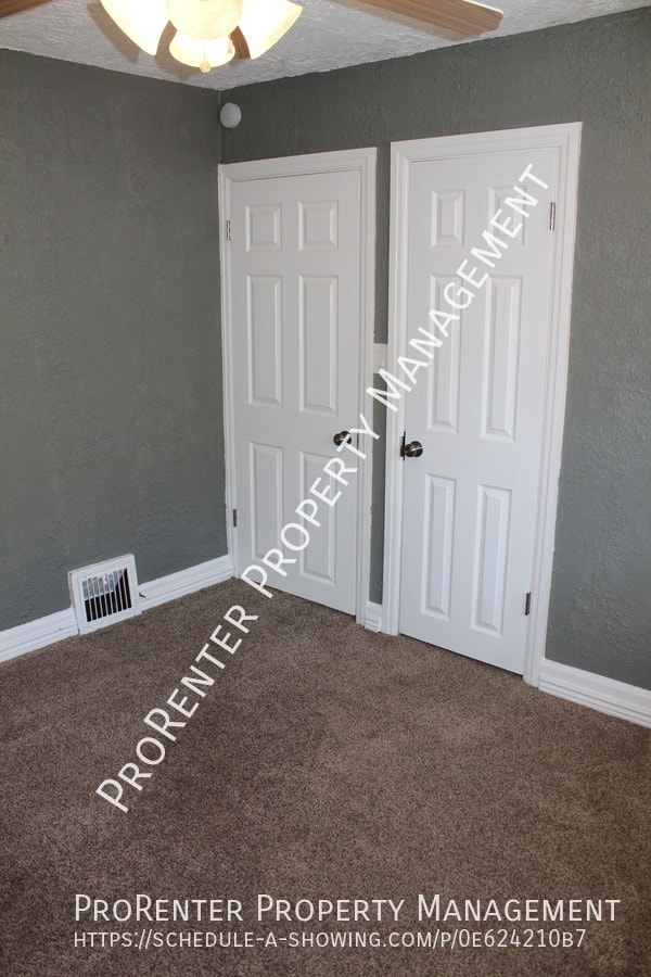 Building Photo - 747 E 22nd St