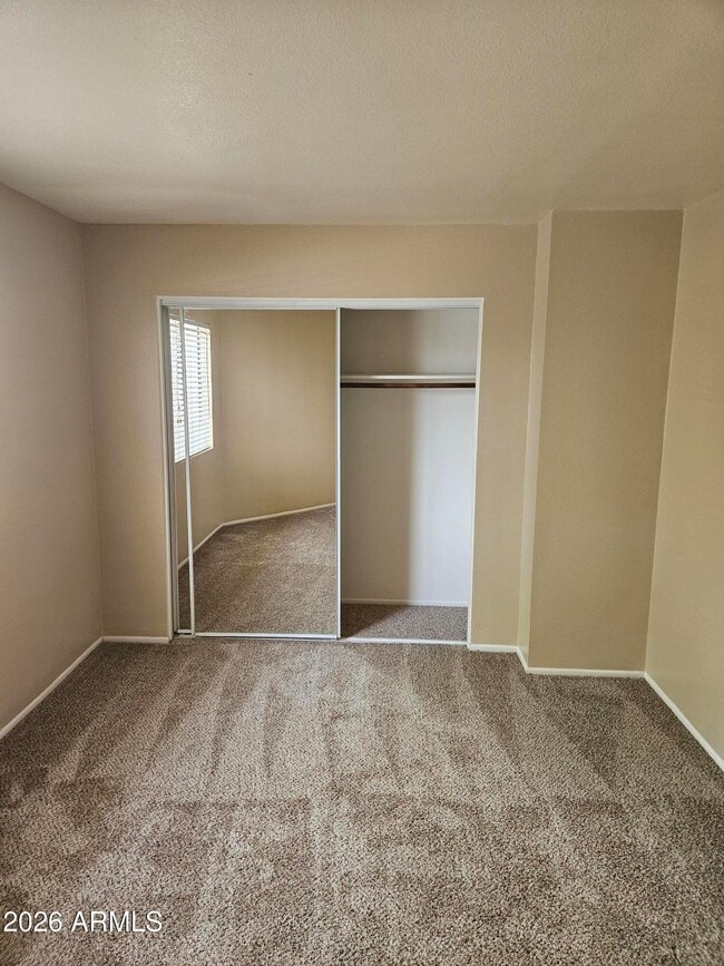 Building Photo - 835 N Granite Reef Rd