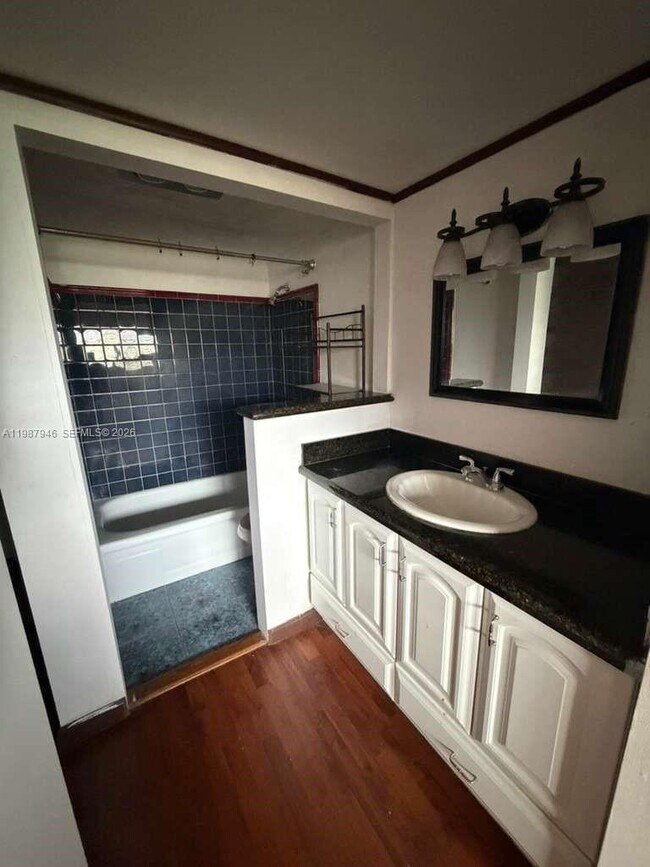 Building Photo - 200 Waterway Dr S