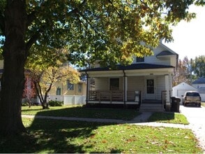 Building Photo - 1237 Peach St