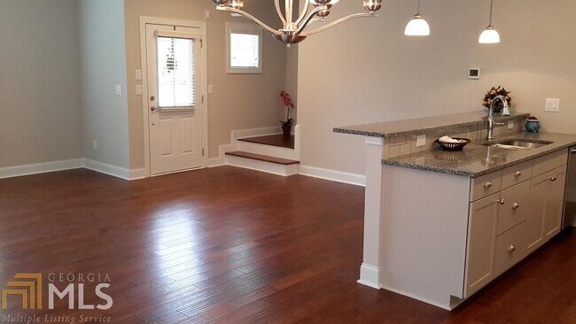 Building Photo - 2339 Village Grove Dr NW