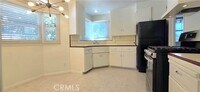 Building Photo - 1230 N Altadena Dr