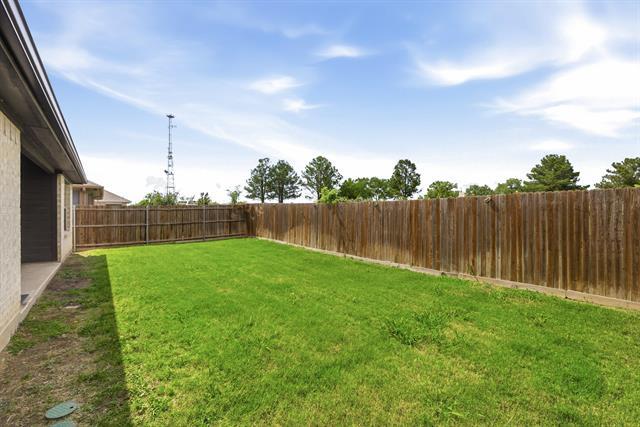 Building Photo - 6204 Thunderwing Dr