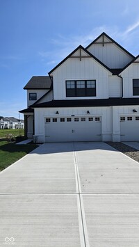 Building Photo - 17435 Ebling Trl