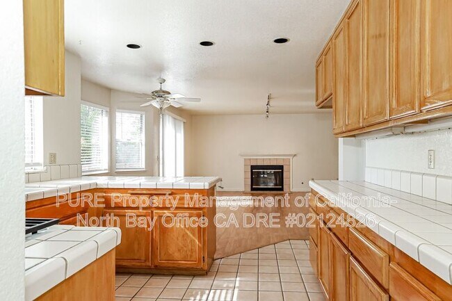 Building Photo - 1336 Jennings Park Way