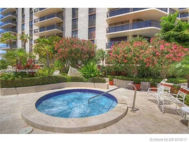 Building Photo - 19667 Turnberry Way