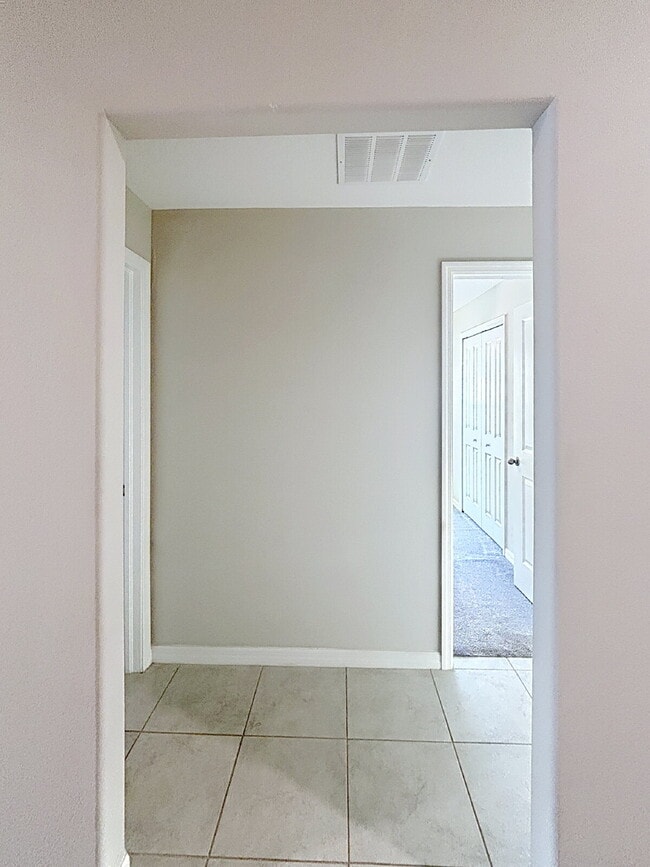 Building Photo - 3805 Romano Busciglio St