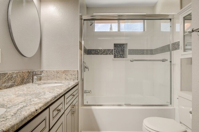 Building Photo - Gorgeous 4 Bedroom, 2 Story Home with a Beautiful Pool in the Lakes!