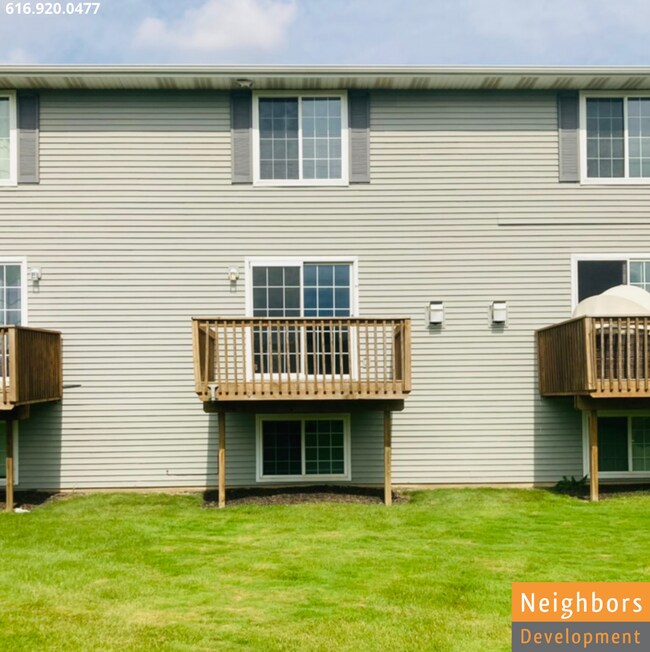 Building Photo - 5425 Rivertown Cir SW