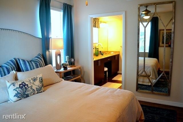 Building Photo - 1 br, 1 bath  - 1090 Quaye Lake Cir