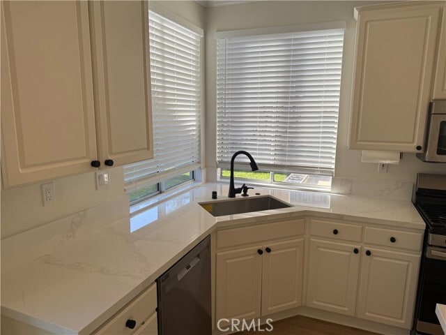 Building Photo - 1278 Las Lunitas Ave