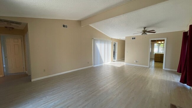 Building Photo - 228 Puddingstone Rd