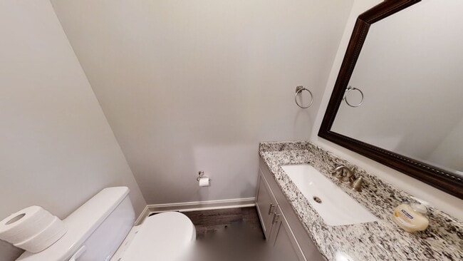 Building Photo - 3855 Academy Dr
