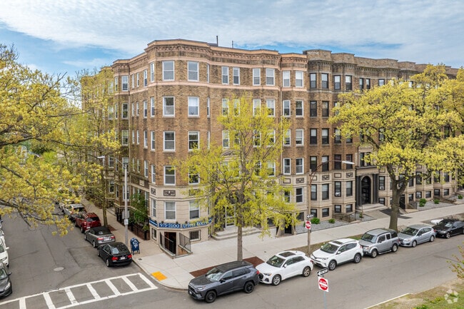 Building Photo - 1140 Commonwealth Ave