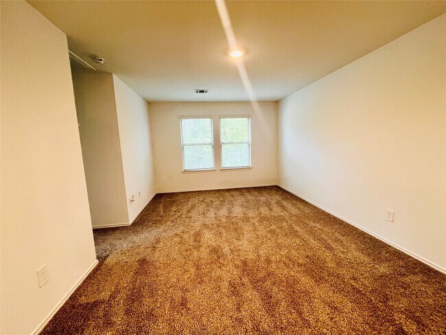 Building Photo - 2914 Roman Forest Blvd