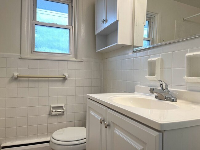 Building Photo - Parker Heights Apartments