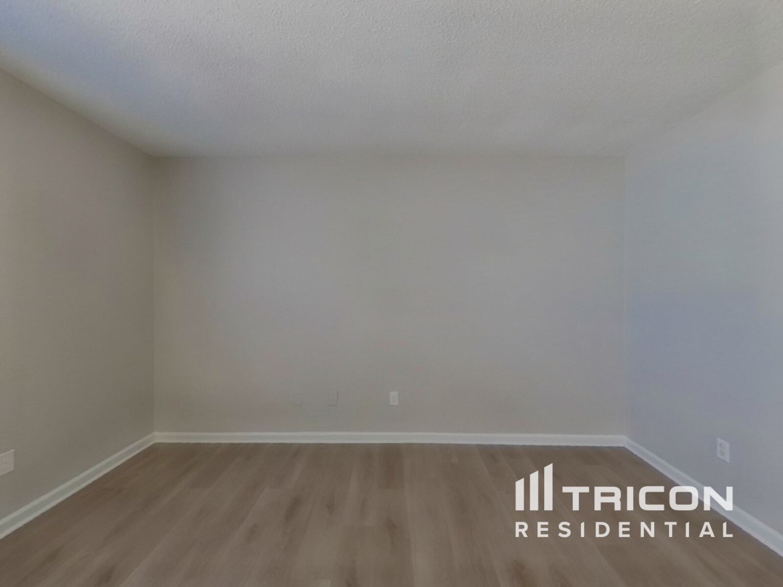 Building Photo - 210 Glen Rose Cir