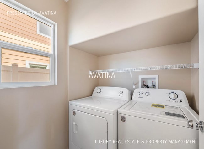 Building Photo - 91-1167 Waiemi St-