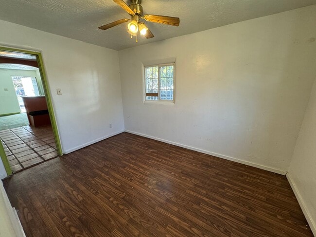 Building Photo - 334 Charleston St SE