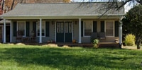 Building Photo - 1600 Boxwood Dr
