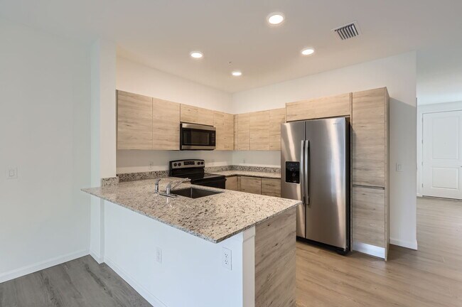 Building Photo - 1213 Southstation Pl