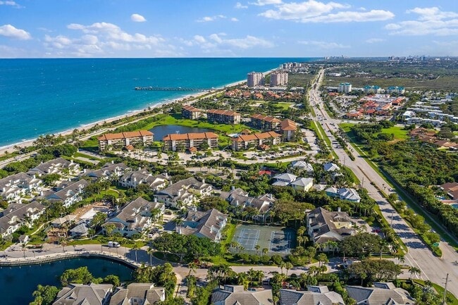 Building Photo - 602 Mainsail Cir