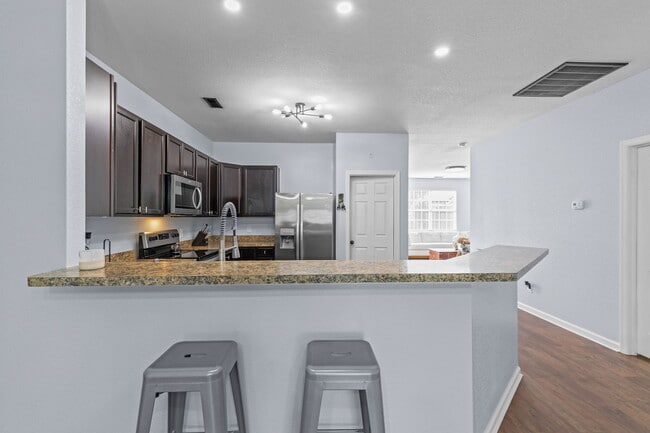 Building Photo - 155 Nautico Way