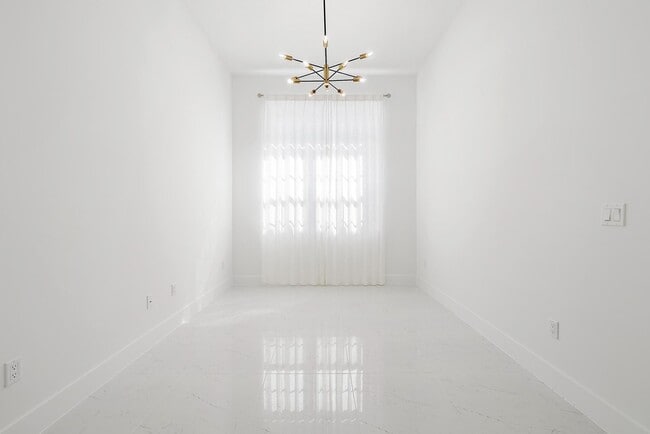 Building Photo - 9516 St Germain Dr