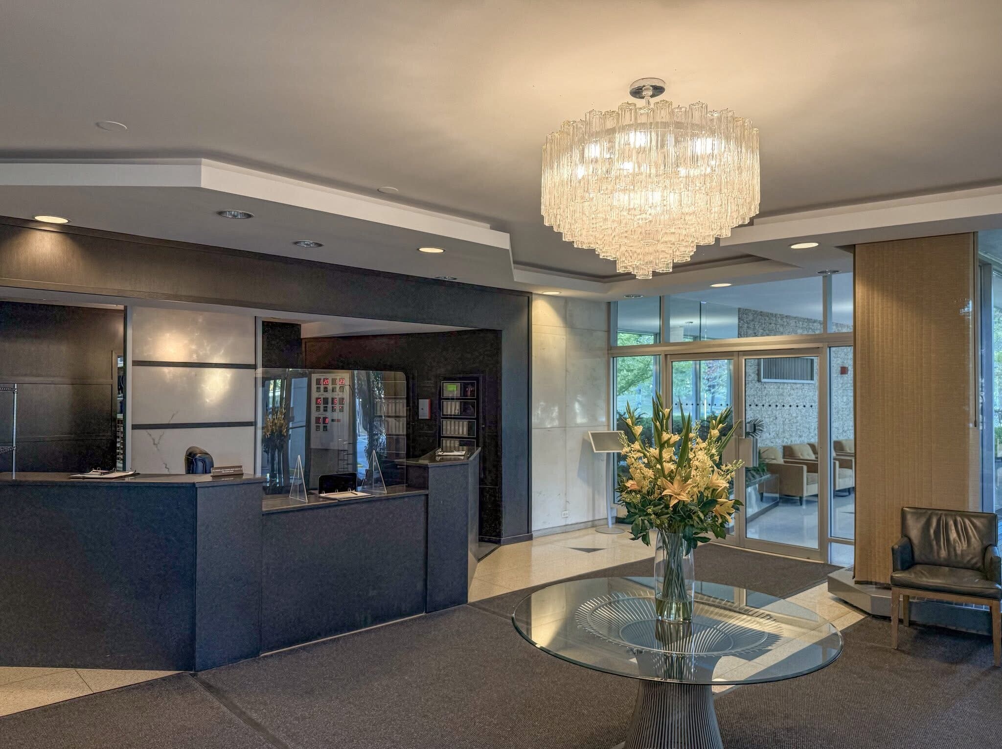 Building Photo - 3950 N Lake Shore Dr