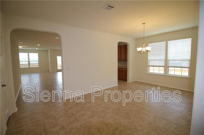 Building Photo - 7200 Altidore Dr