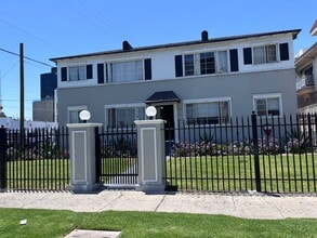 Building Photo - 135 S Orlando Ave