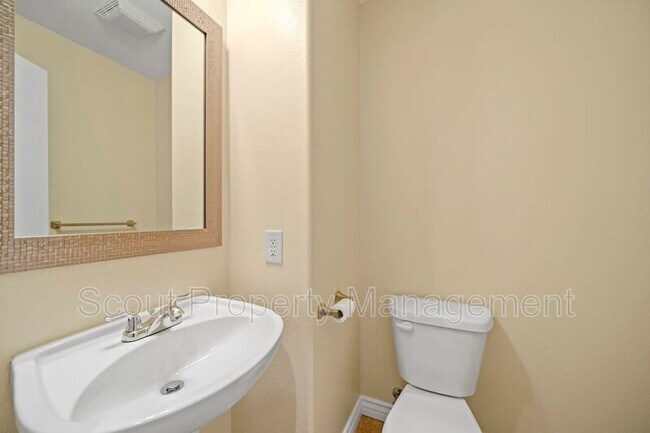 Building Photo - 30398 Island Bay