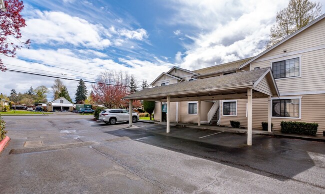 Building Photo - Suncrest Terrace