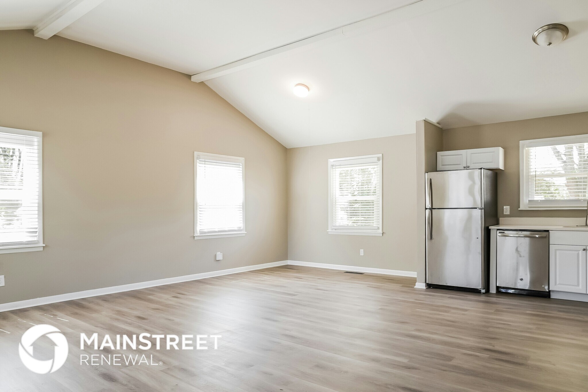 Building Photo - 1577 Pyle Pl