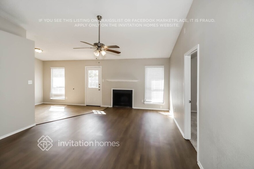 Building Photo - 308 Iberis Dr