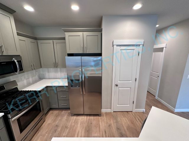 Building Photo - HALF OFF THE FIRST FULL MONTHS RENT! Charming 3-Bedroom Retreat with 2.5 Full Baths in Damascus, ...