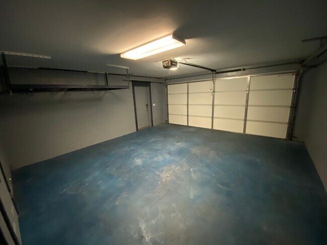 Building Photo - 602 Mariner Way