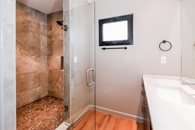 Building Photo - 7219 Rocio Dr