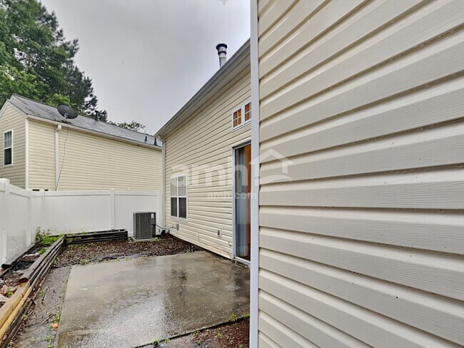 Building Photo - 293 Windcroft Ln NW