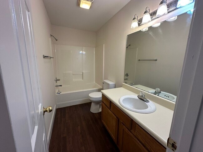 212 HALL BATH - Porter Street Apartments