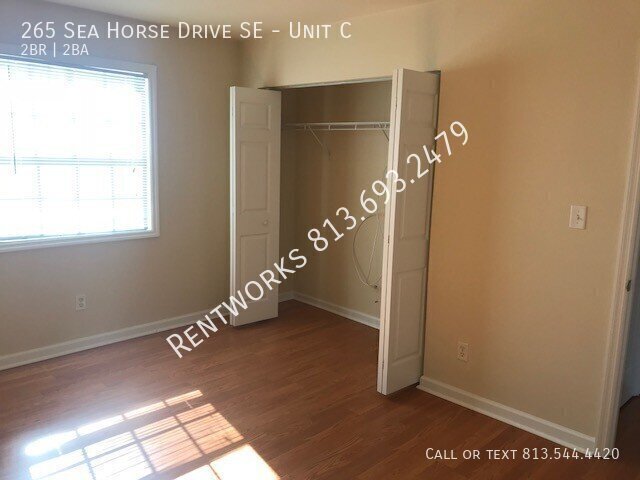 Building Photo - 265 Sea Horse Dr SE