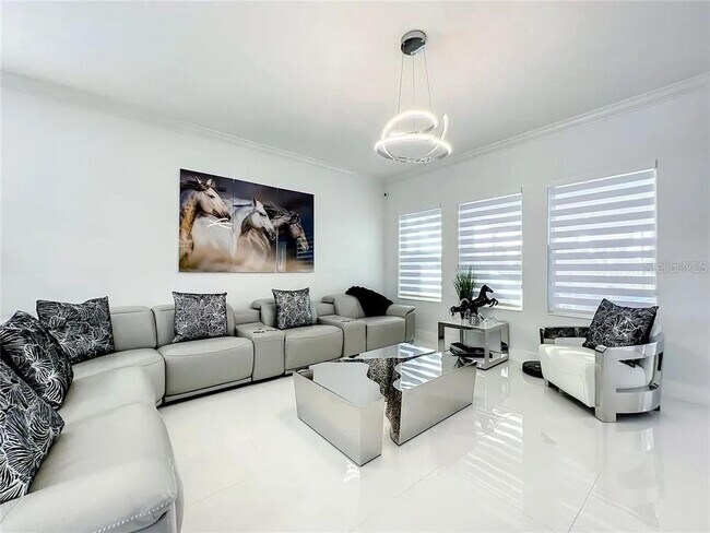 Building Photo - 2143 Camden Loop