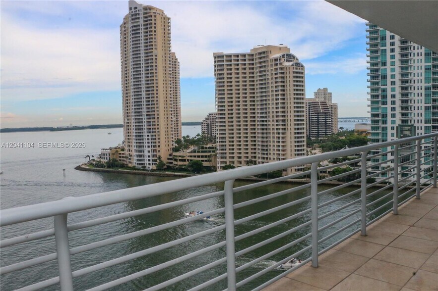 Building Photo - 325 S Biscayne Blvd